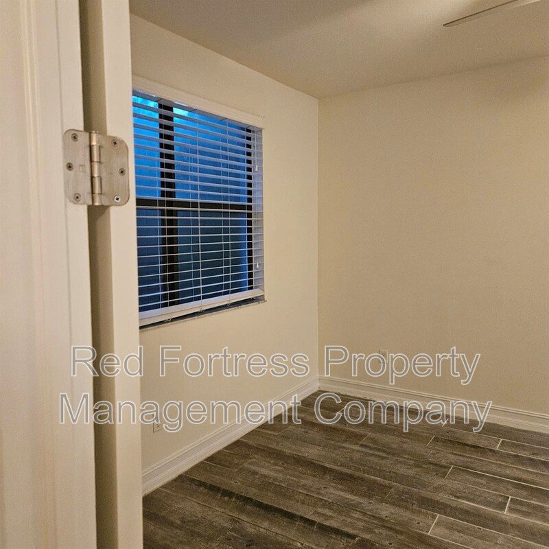 7963 Bristol Circle property image