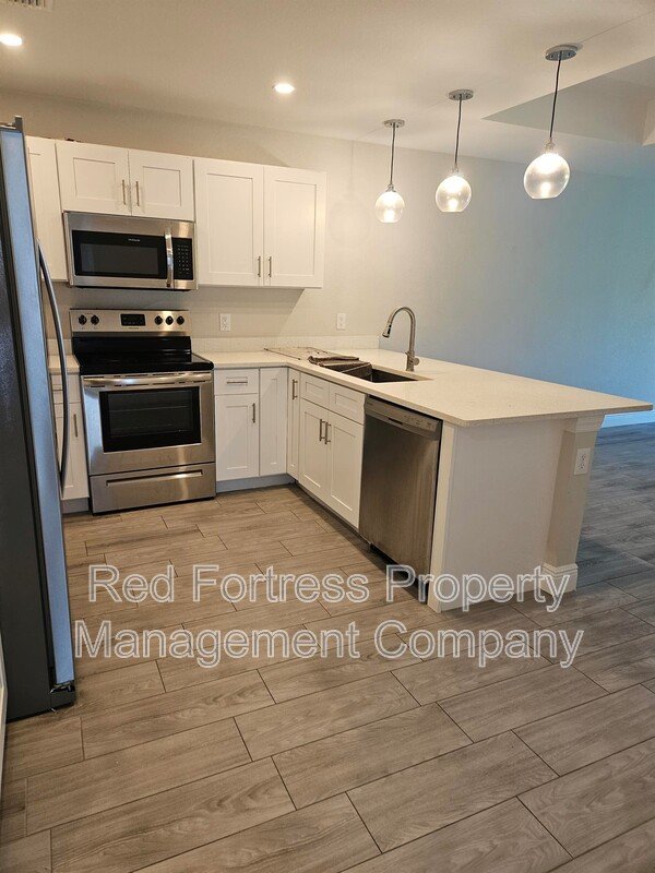 5037 Centennial Blvd property image