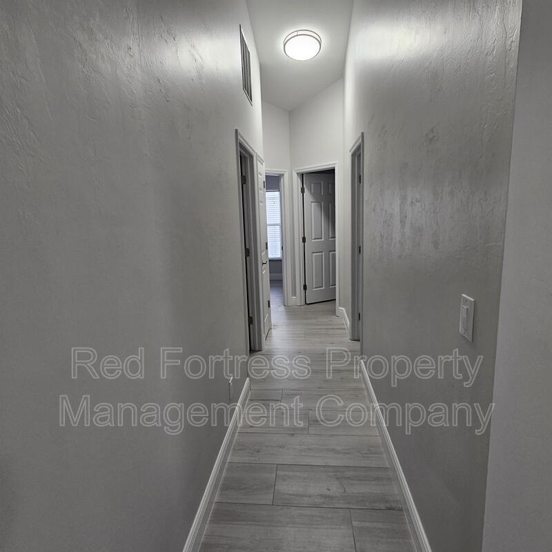 15570 Beach Pebble Way property image