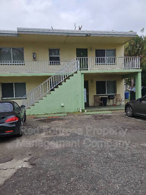 1761 Fowler St #1 property image