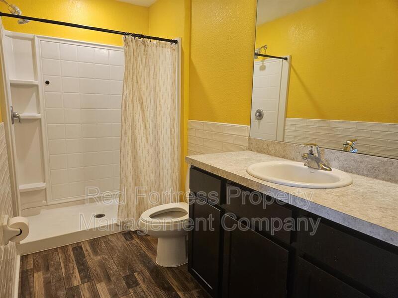 1200 NW 15th Ter property image