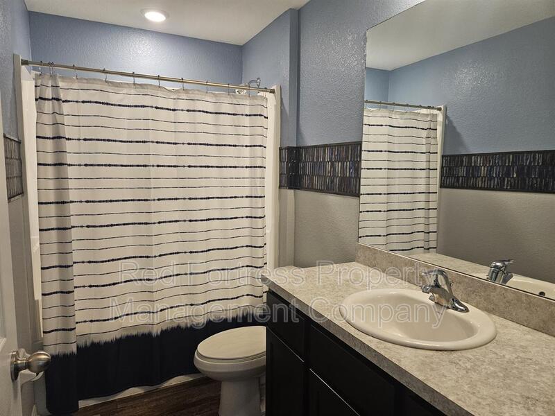 1200 NW 15th Ter property image