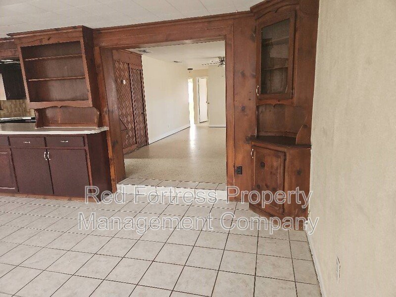 2530 Kennesaw St property image