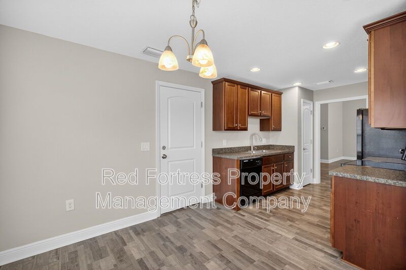 27078 Brook Forest Rd property image