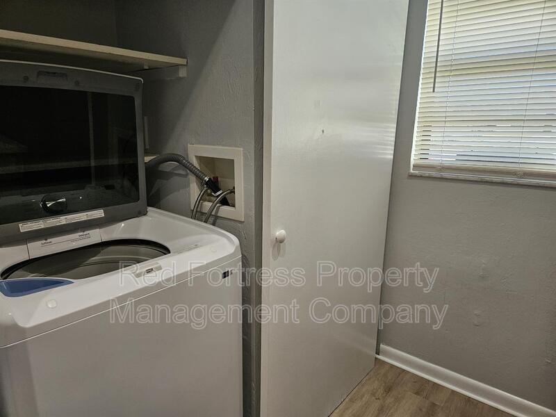 4031 SW 7th Pl property image