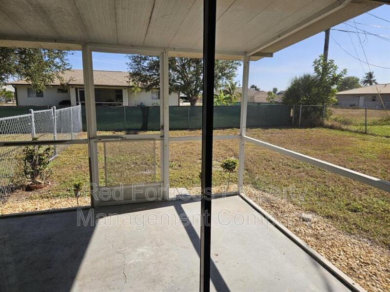 4031 SW 7th Pl property image