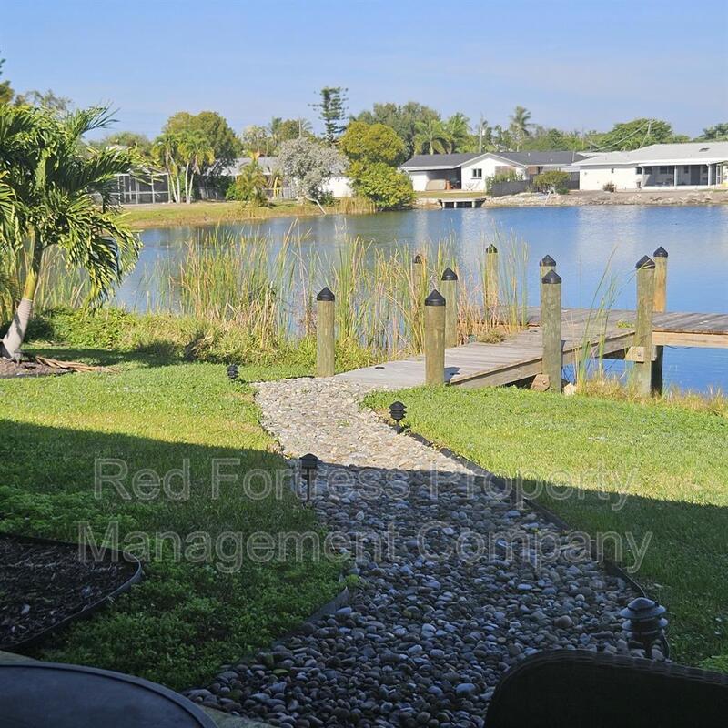15930 Lake Candlewood Dr property image