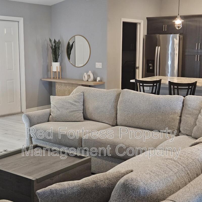 15930 Lake Candlewood Dr property image